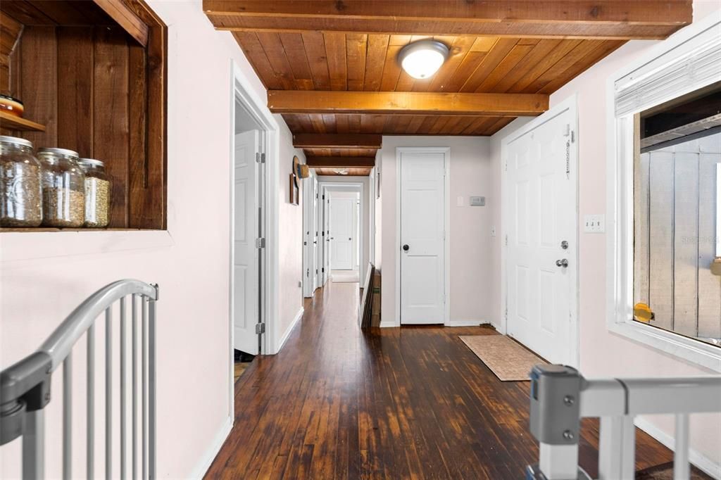 For Sale: $620,000 (3 beds, 3 baths, 2646 Square Feet)