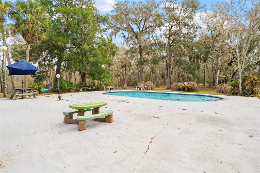 For Sale: $620,000 (3 beds, 3 baths, 2646 Square Feet)