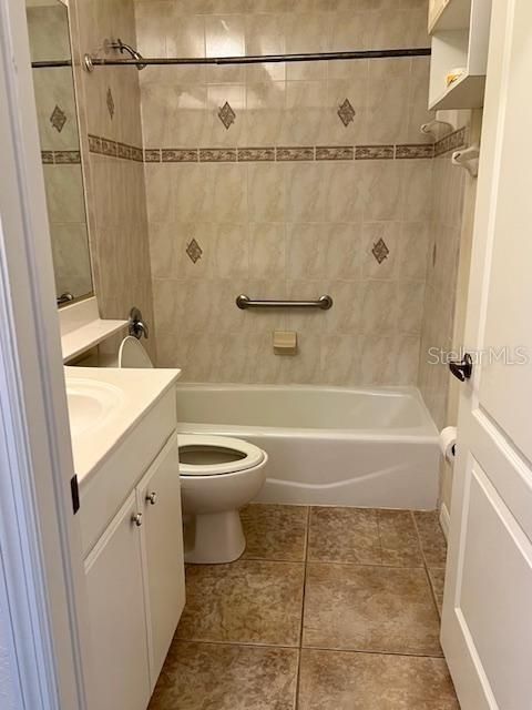 For Rent: $1,375 (2 beds, 1 baths, 1127 Square Feet)