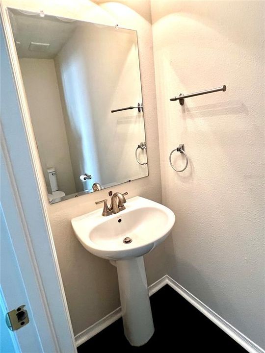 В аренду: $2,200 (3 спален, 2 ванн, 1545 Квадратных фут)