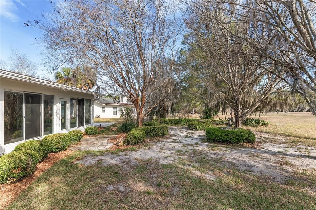 En Venta: $639,900 (3 camas, 3 baños, 3812 Pies cuadrados)