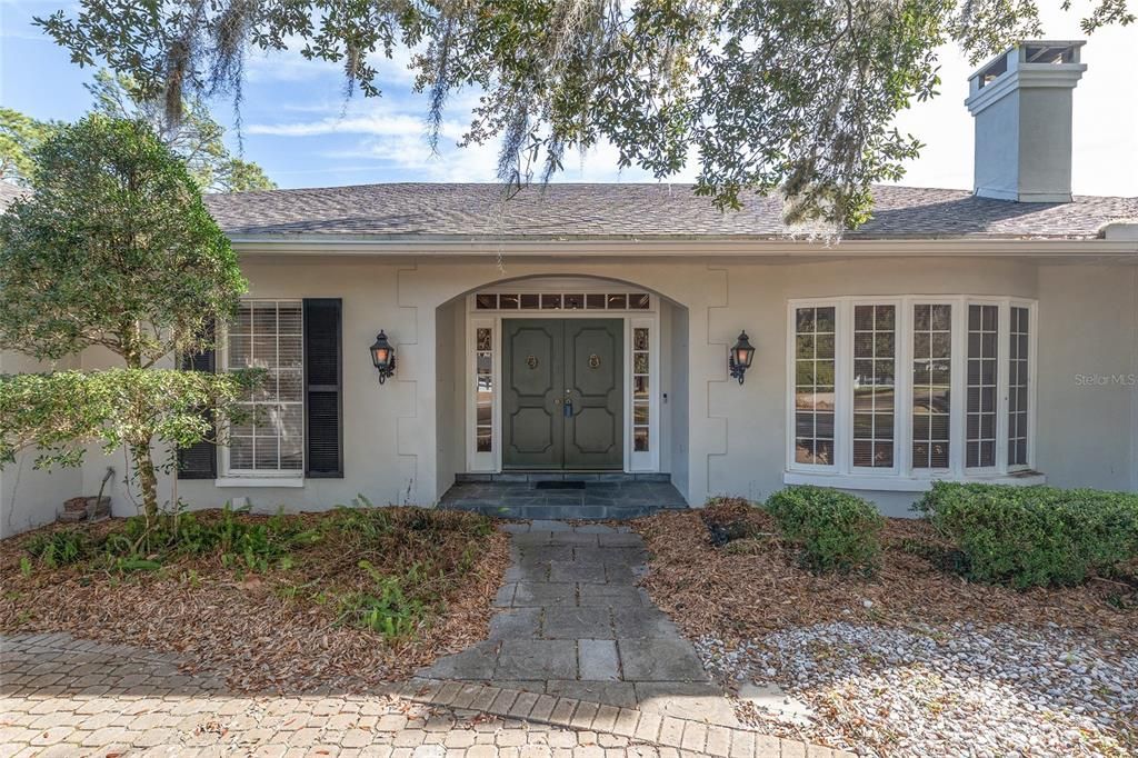 En Venta: $639,900 (3 camas, 3 baños, 3812 Pies cuadrados)
