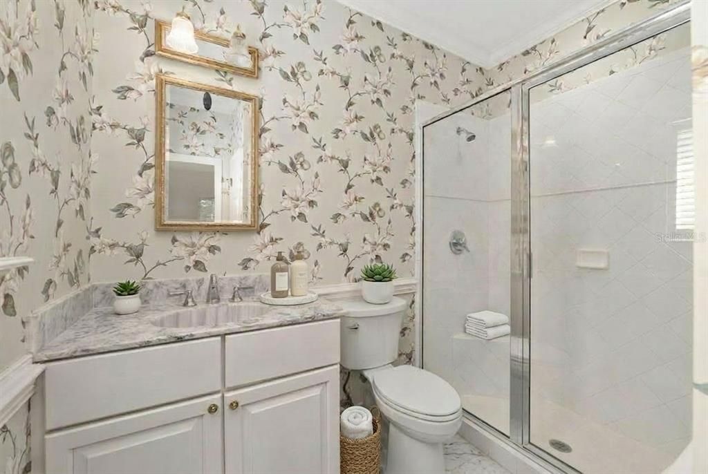 En Venta: $639,900 (3 camas, 3 baños, 3812 Pies cuadrados)