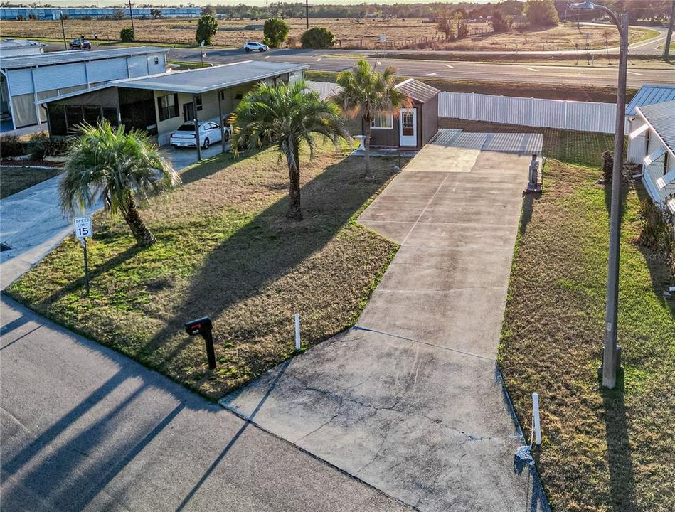 На продажу: $84,900 (0.16 acres)