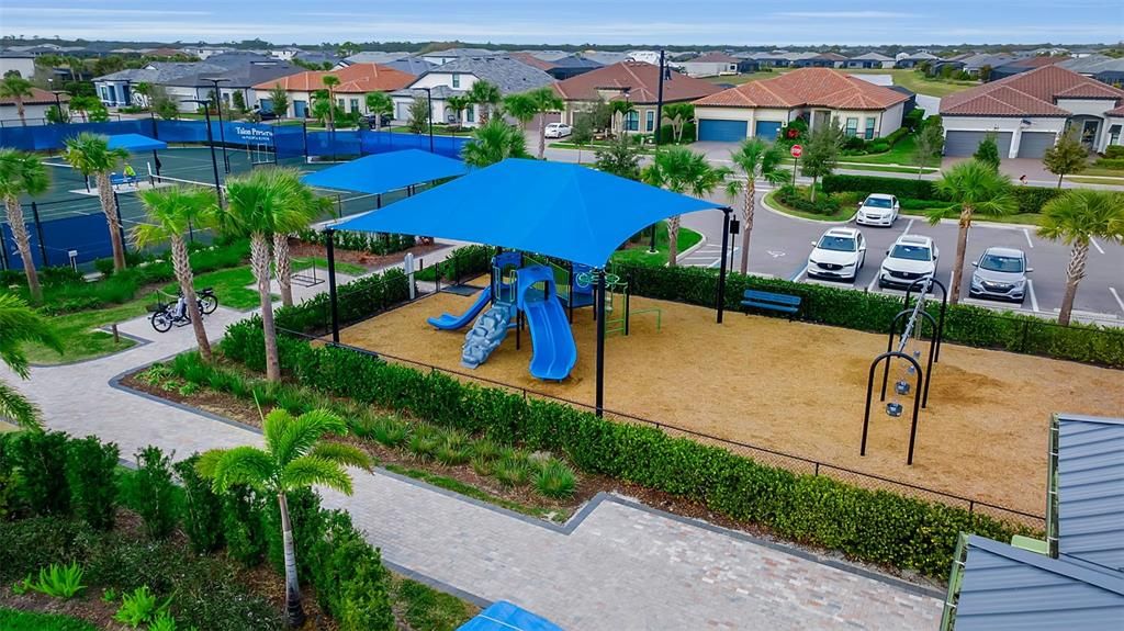 En Venta: $1,199,000 (3 camas, 3 baños, 2471 Pies cuadrados)