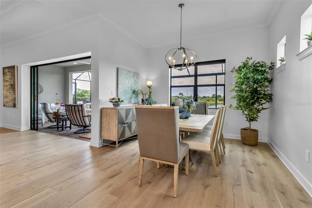 En Venta: $1,199,000 (3 camas, 3 baños, 2471 Pies cuadrados)