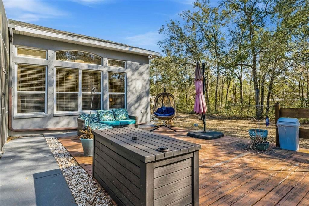 Active With Contract: $429,000 (3 beds, 2 baths, 2609 Square Feet)