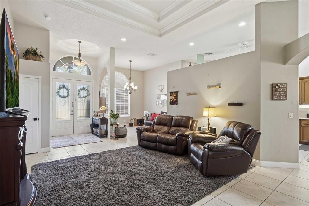 Active With Contract: $429,000 (3 beds, 2 baths, 2609 Square Feet)