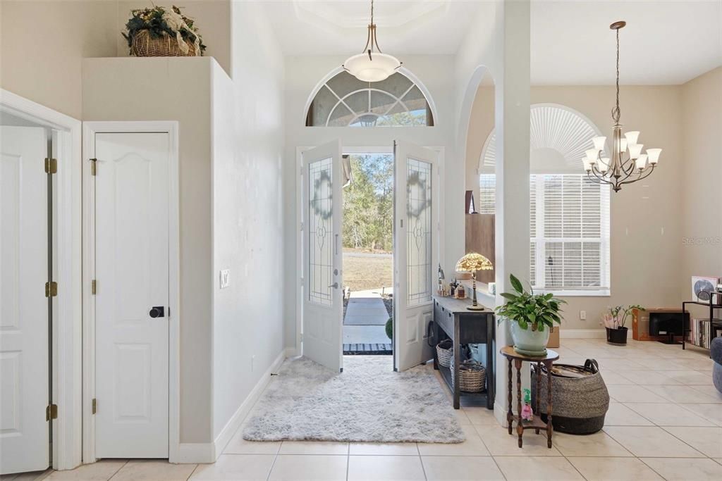 Active With Contract: $429,000 (3 beds, 2 baths, 2609 Square Feet)