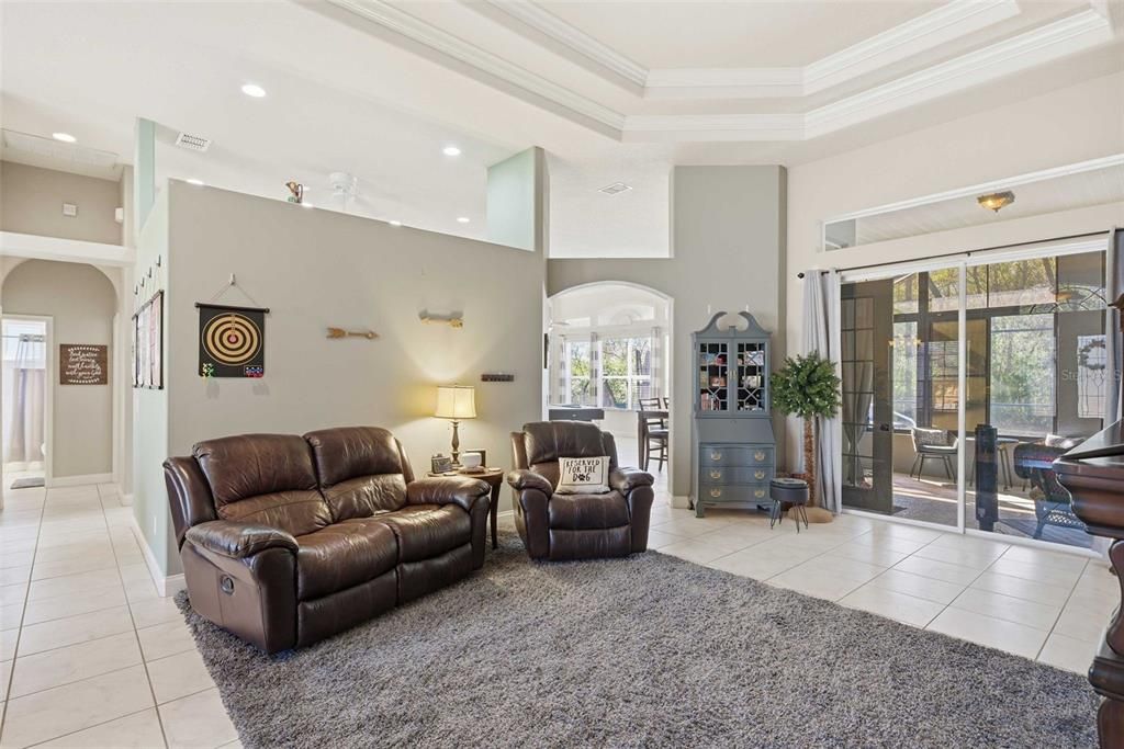 Active With Contract: $429,000 (3 beds, 2 baths, 2609 Square Feet)