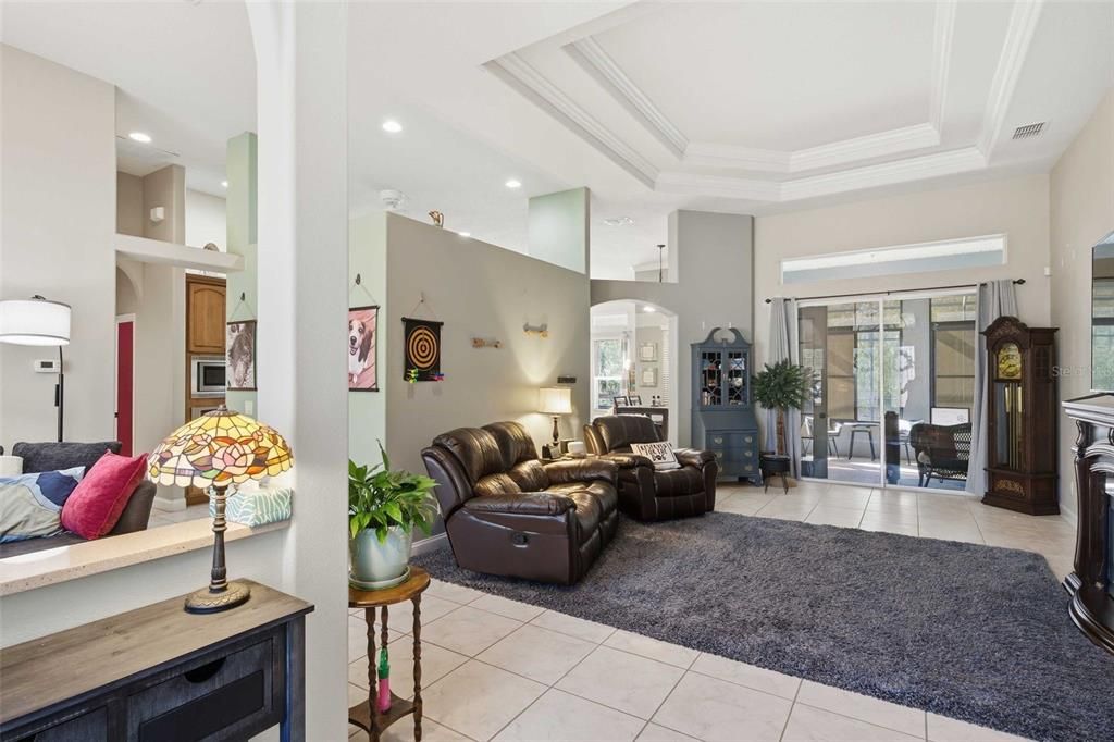 Active With Contract: $429,000 (3 beds, 2 baths, 2609 Square Feet)