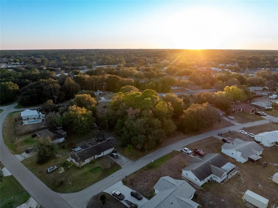 На продажу: $13,300 (0.35 acres)