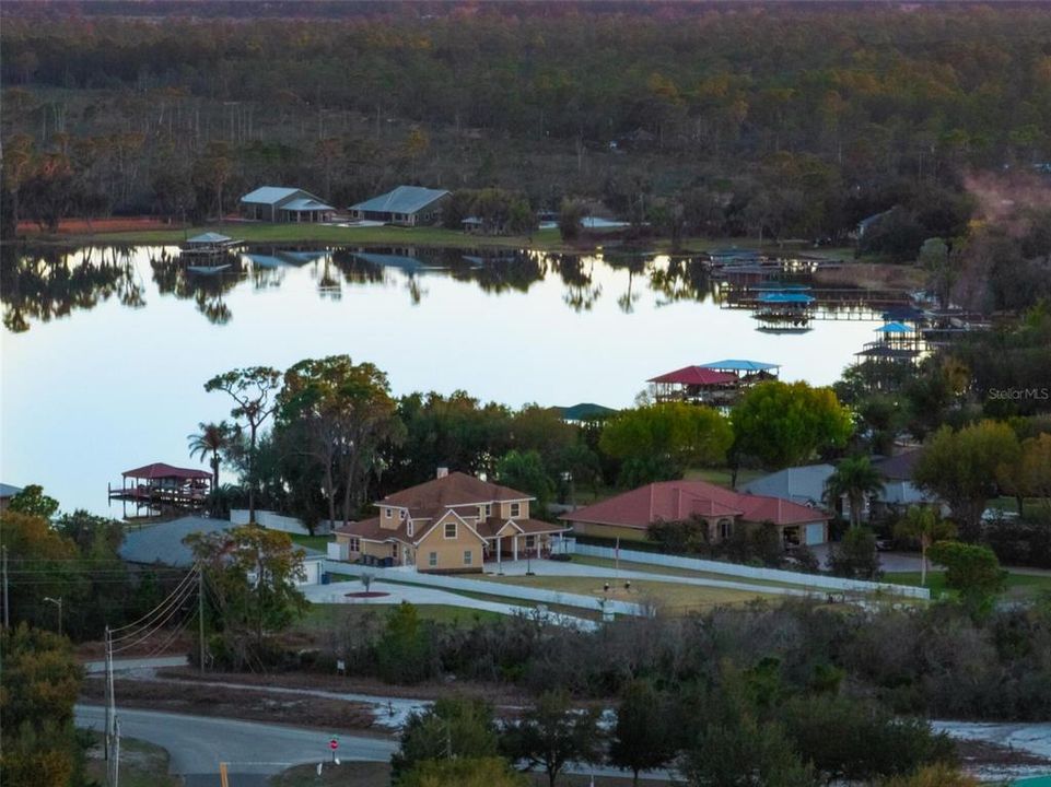 На продажу: $13,300 (0.35 acres)