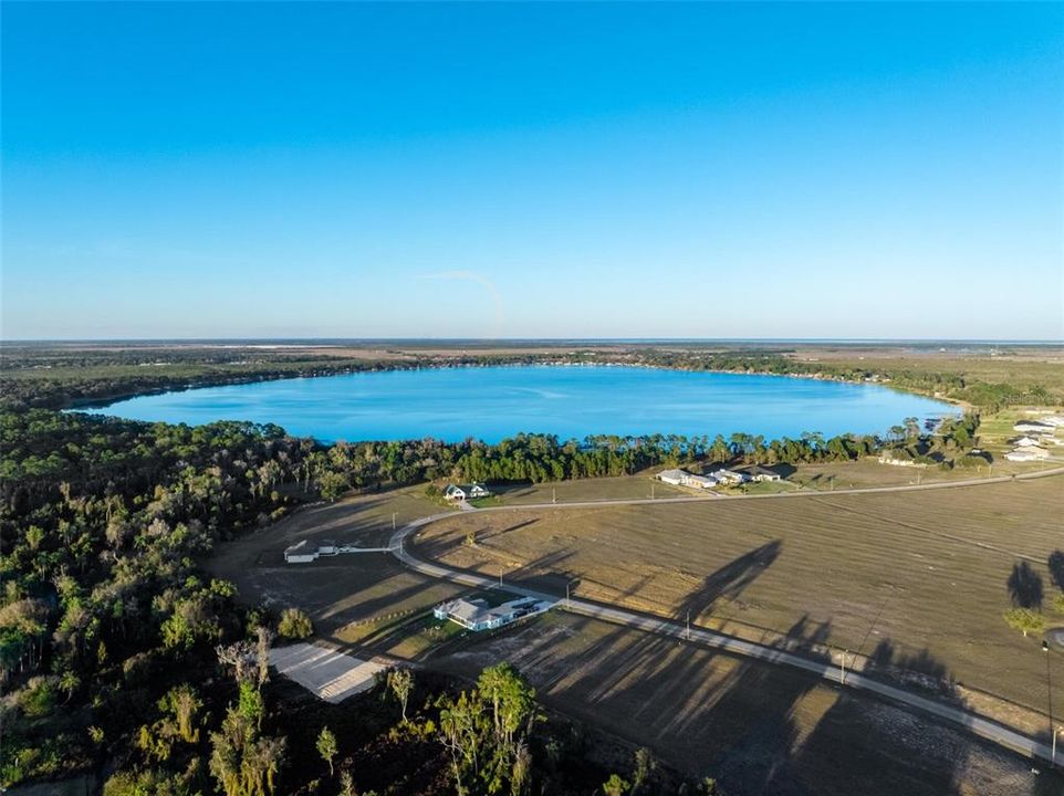 На продажу: $13,300 (0.35 acres)