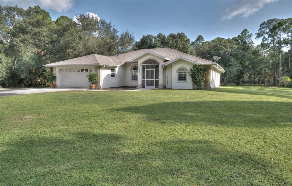 Recently Sold: $562,000 (3 beds, 2 baths, 2145 Square Feet)
