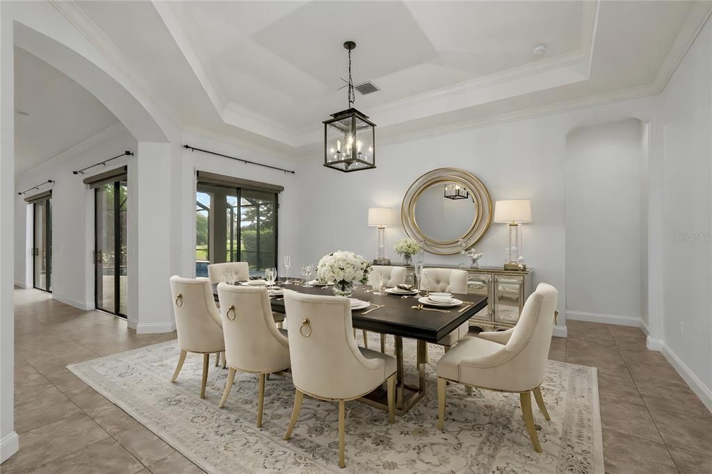En Venta: $898,000 (4 camas, 3 baños, 3435 Pies cuadrados)