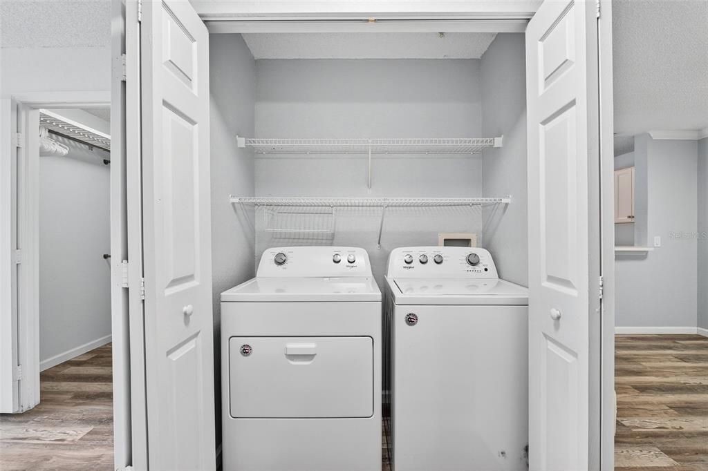 Active With Contract: $134,999 (1 beds, 1 baths, 772 Square Feet)