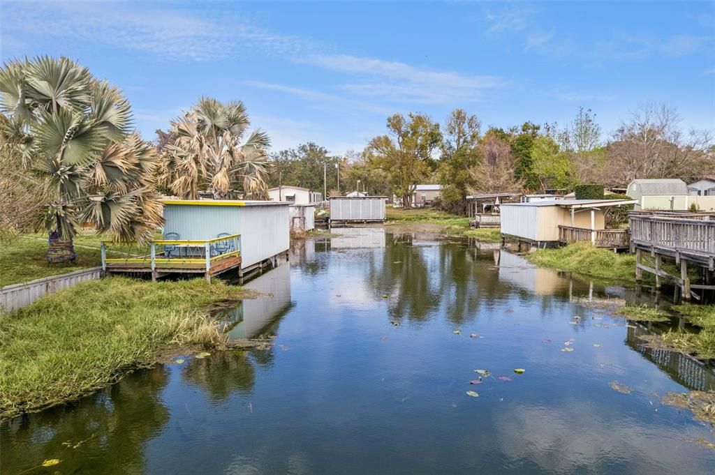 Active With Contract: $203,999 (2 beds, 2 baths, 1234 Square Feet)