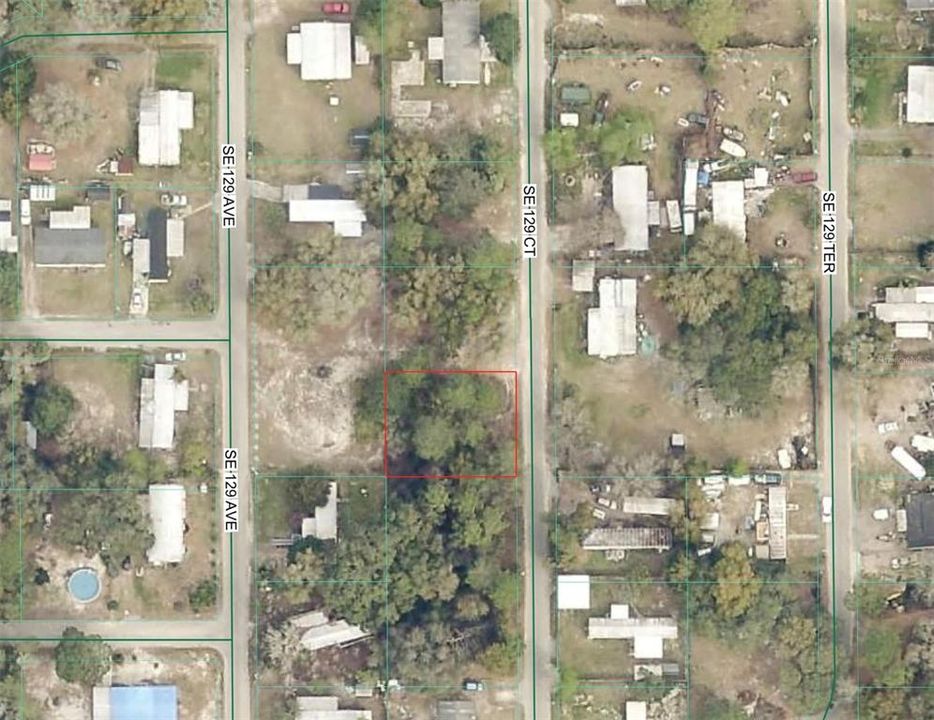 На продажу: $13,500 (0.18 acres)