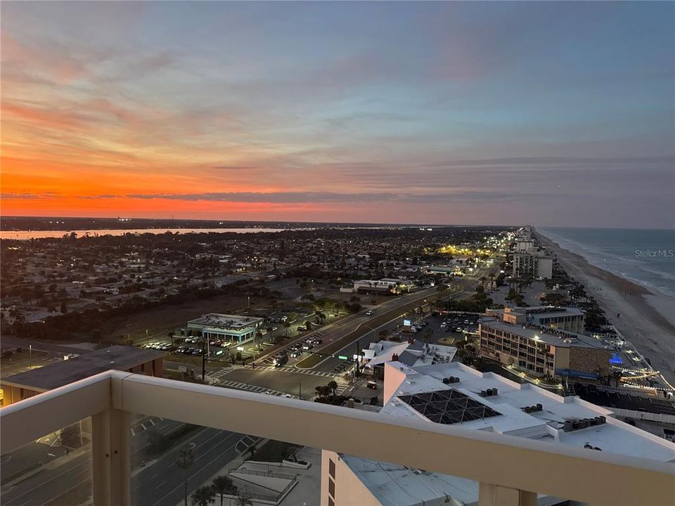 For Sale: $1,250,000 (3 beds, 3 baths, 3423 Square Feet)