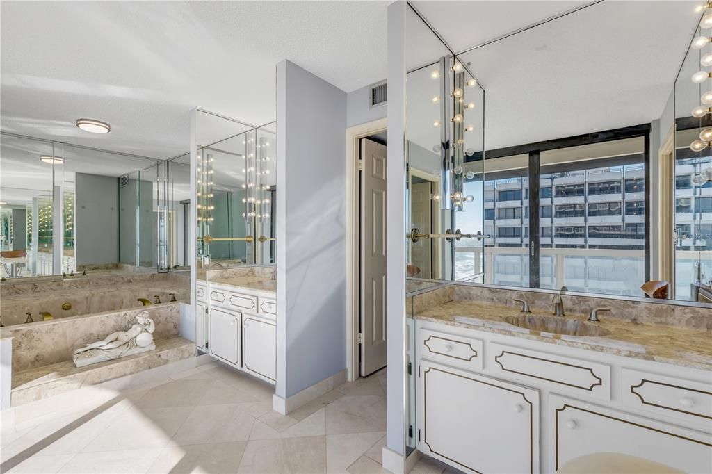 For Sale: $1,250,000 (3 beds, 3 baths, 3423 Square Feet)