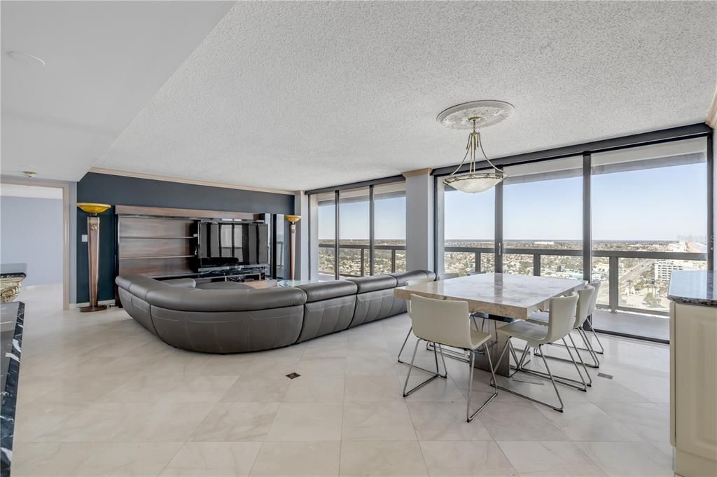For Sale: $1,250,000 (3 beds, 3 baths, 3423 Square Feet)