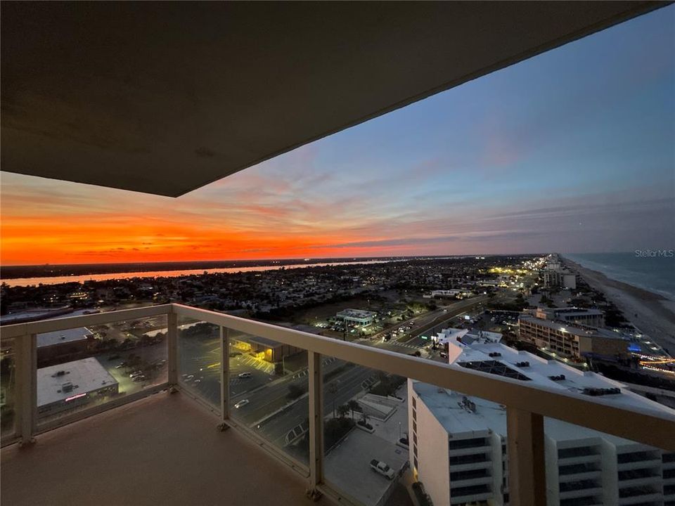 For Sale: $1,250,000 (3 beds, 3 baths, 3423 Square Feet)