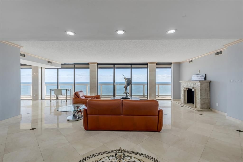 For Sale: $1,250,000 (3 beds, 3 baths, 3423 Square Feet)