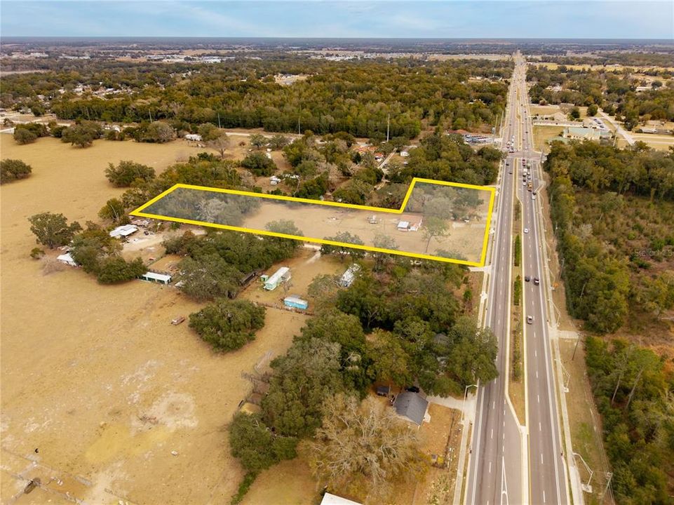 En Venta: $749,000 (4.89 acres)