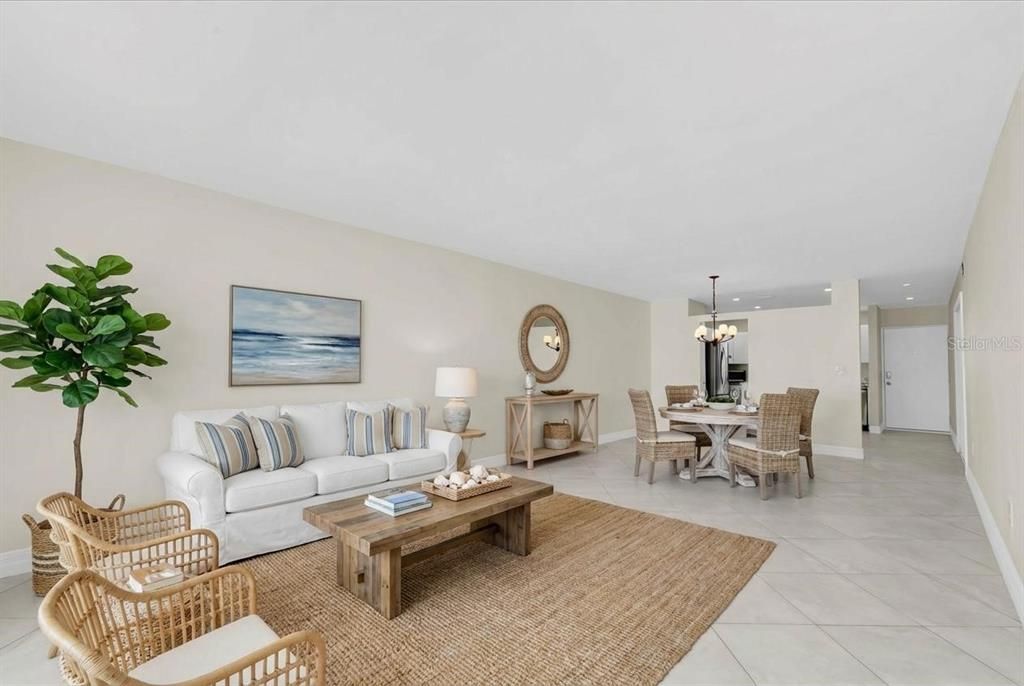 En Venta: $215,000 (1 camas, 1 baños, 948 Pies cuadrados)