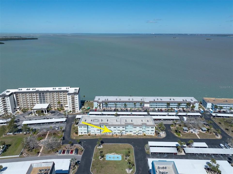 En Venta: $215,000 (1 camas, 1 baños, 948 Pies cuadrados)