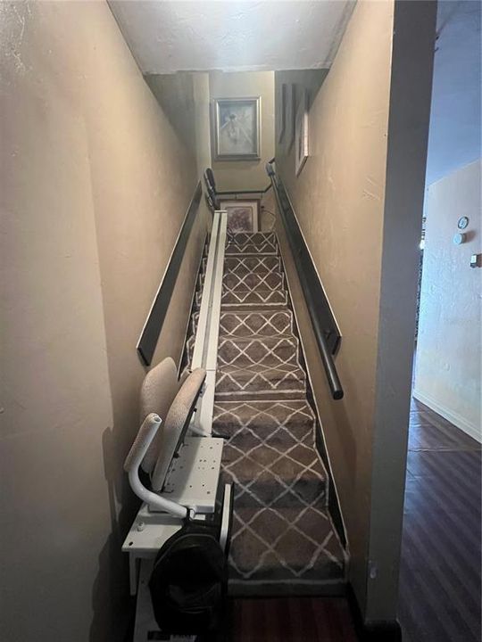 На продажу: $105,000 (3 спален, 1 ванн, 1040 Квадратных фут)