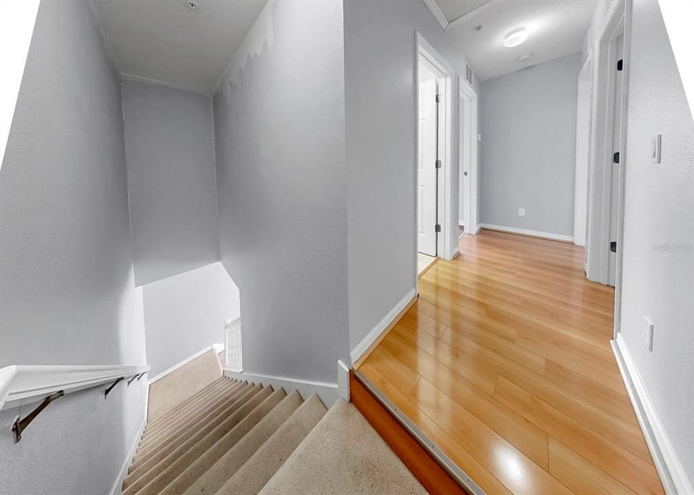 Activo con contrato: $205,000 (3 camas, 2 baños, 1200 Pies cuadrados)