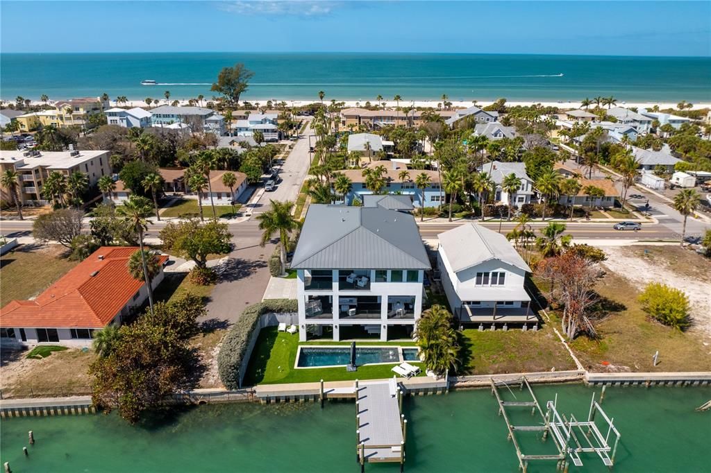 En Venta: $8,950,000 (5 camas, 5 baños, 5497 Pies cuadrados)