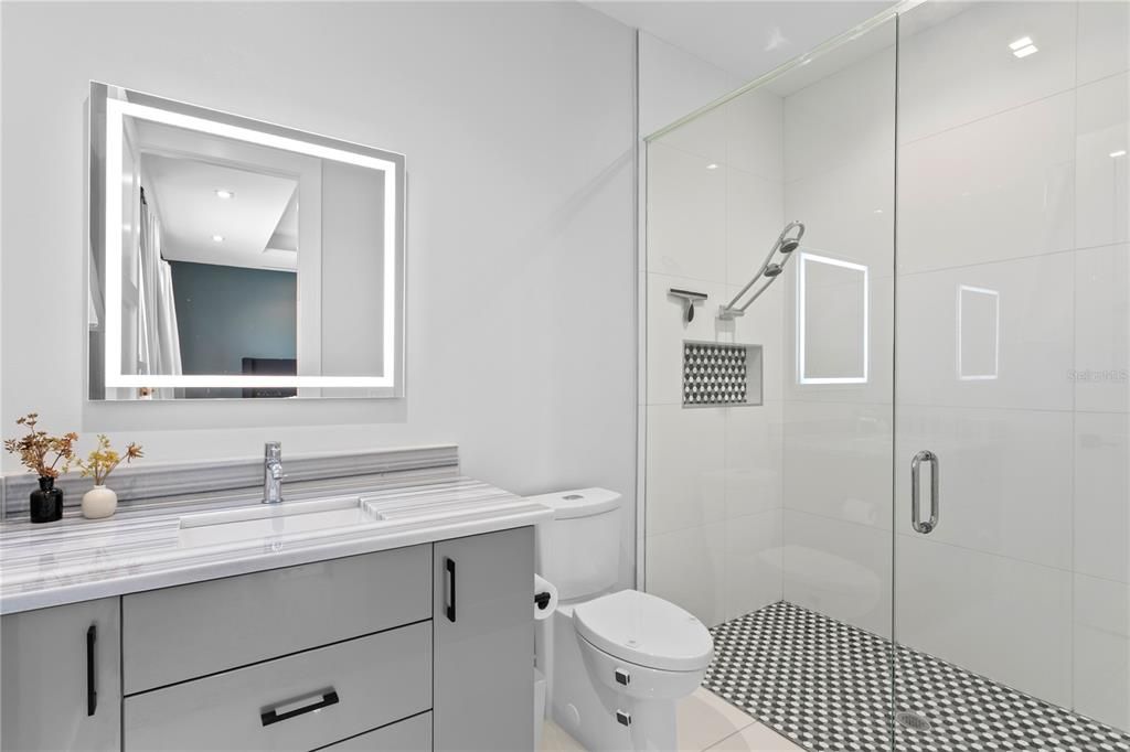En Venta: $8,950,000 (5 camas, 5 baños, 5497 Pies cuadrados)