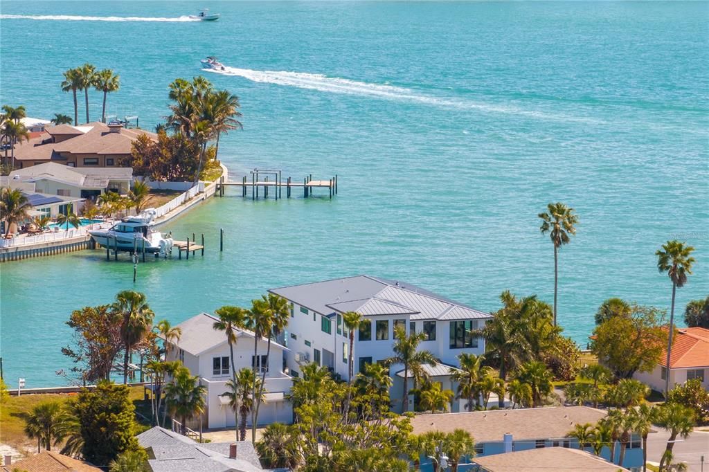 En Venta: $8,950,000 (5 camas, 5 baños, 5497 Pies cuadrados)