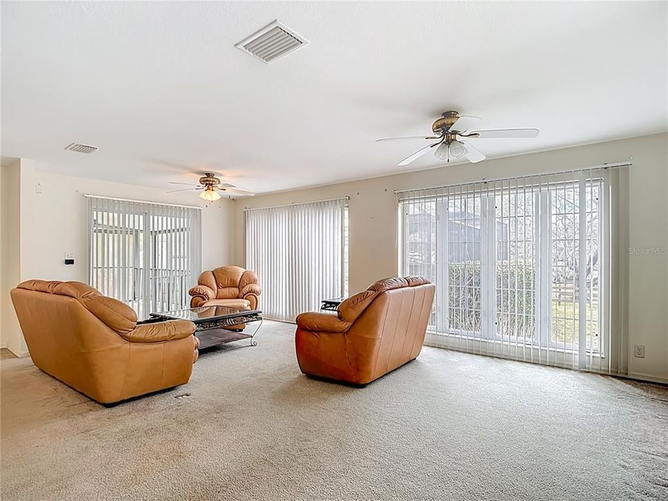 Active With Contract: $448,500 (4 beds, 3 baths, 2331 Square Feet)