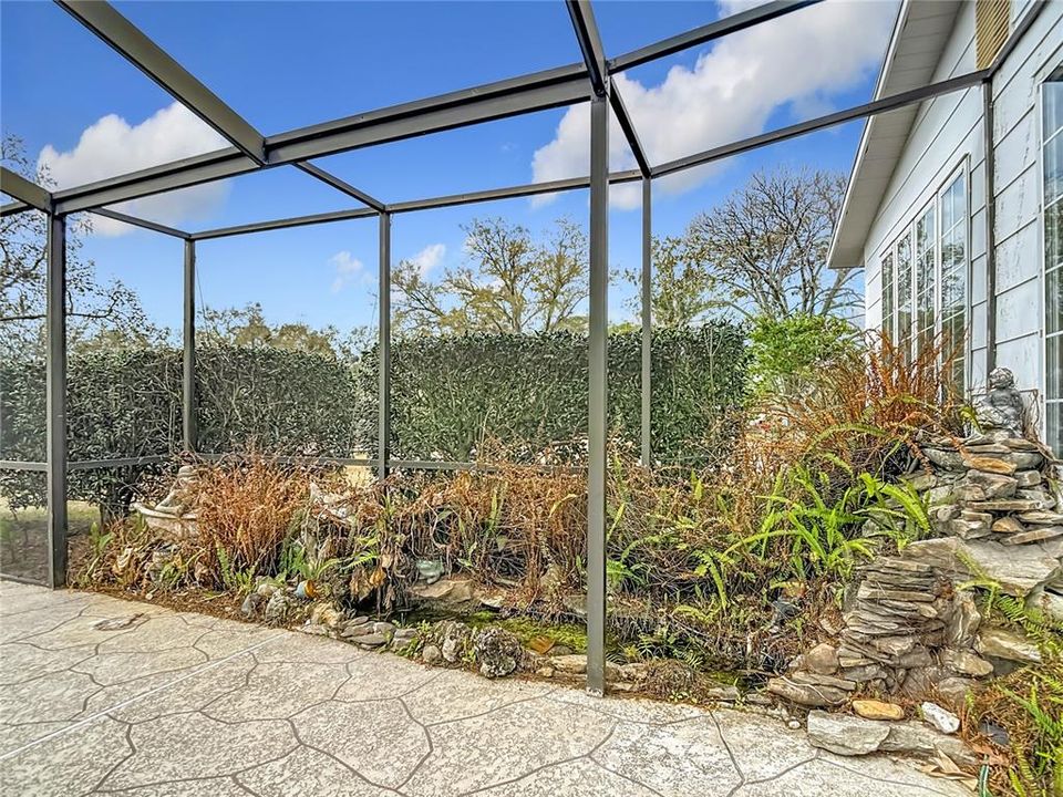 Active With Contract: $448,500 (4 beds, 3 baths, 2331 Square Feet)