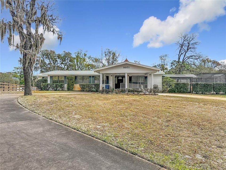 Active With Contract: $448,500 (4 beds, 3 baths, 2331 Square Feet)
