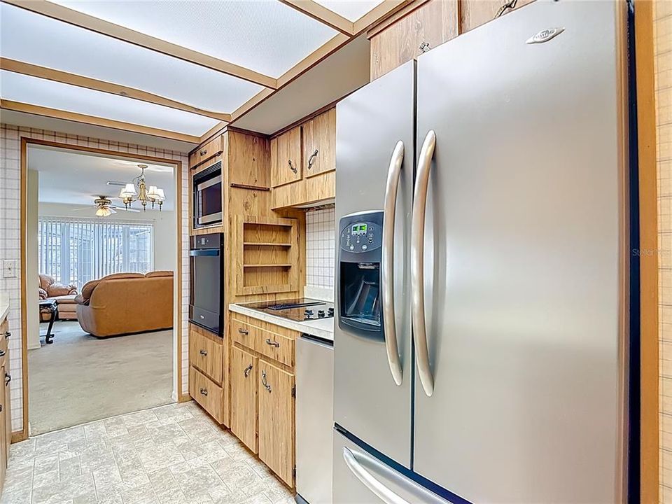 Active With Contract: $448,500 (4 beds, 3 baths, 2331 Square Feet)