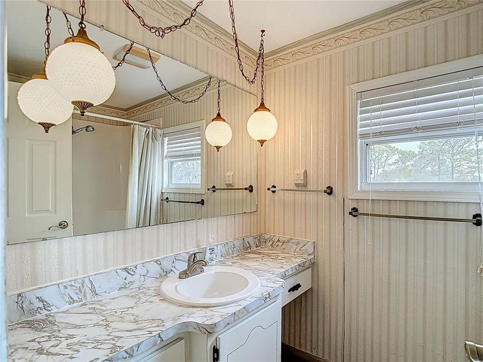 Active With Contract: $448,500 (4 beds, 3 baths, 2331 Square Feet)