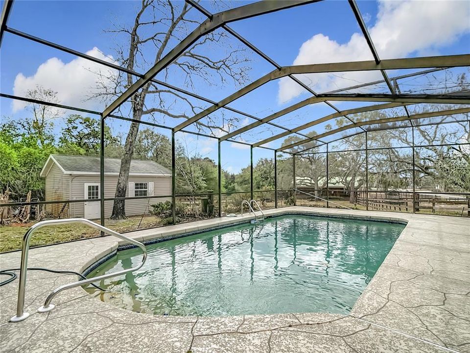Active With Contract: $448,500 (4 beds, 3 baths, 2331 Square Feet)