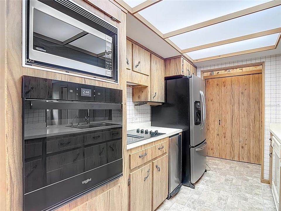 Active With Contract: $448,500 (4 beds, 3 baths, 2331 Square Feet)