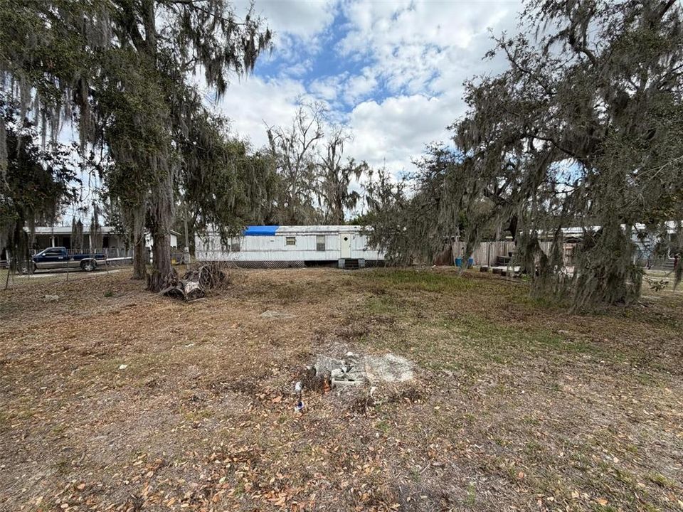 Vendido Recientemente: $59,999 (2 camas, 2 baños, 784 Pies cuadrados)