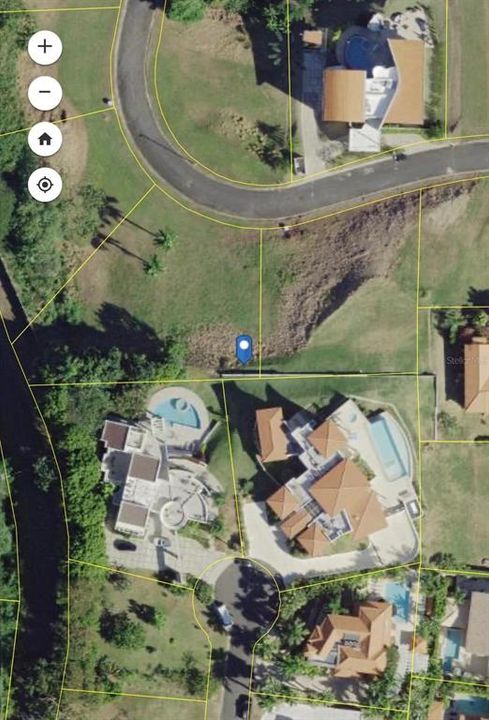 For Sale: $900,000 (0.50 acres)
