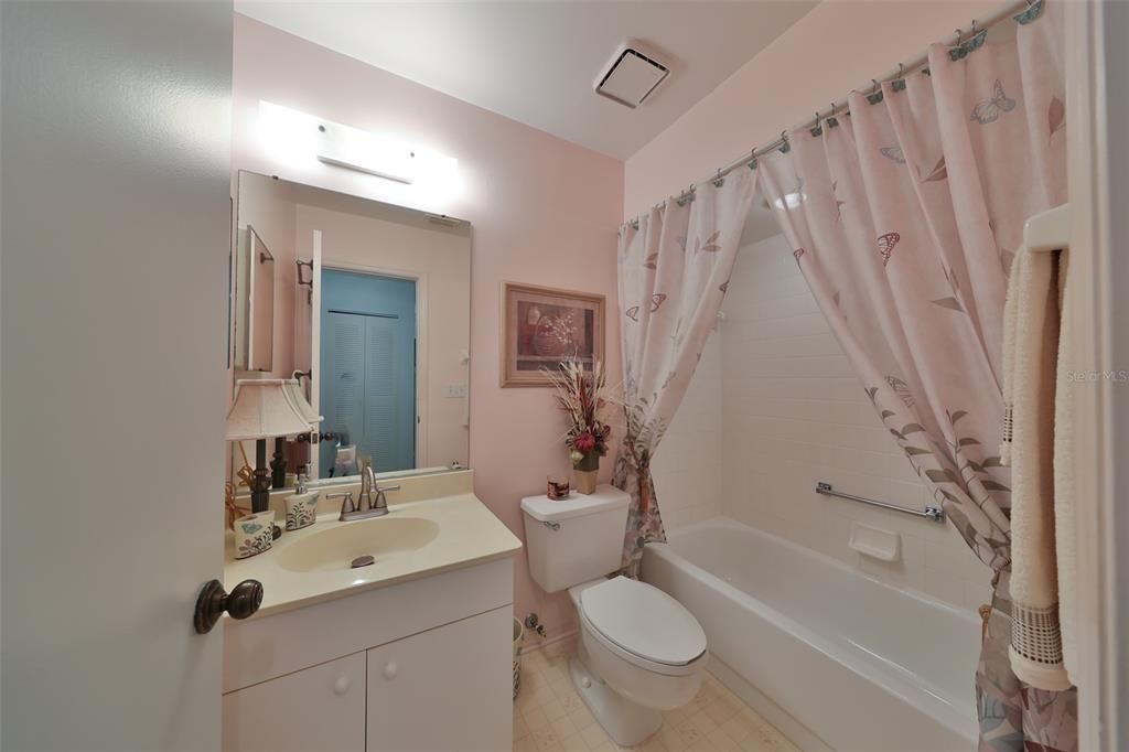 En Venta: $209,000 (2 camas, 2 baños, 1516 Pies cuadrados)