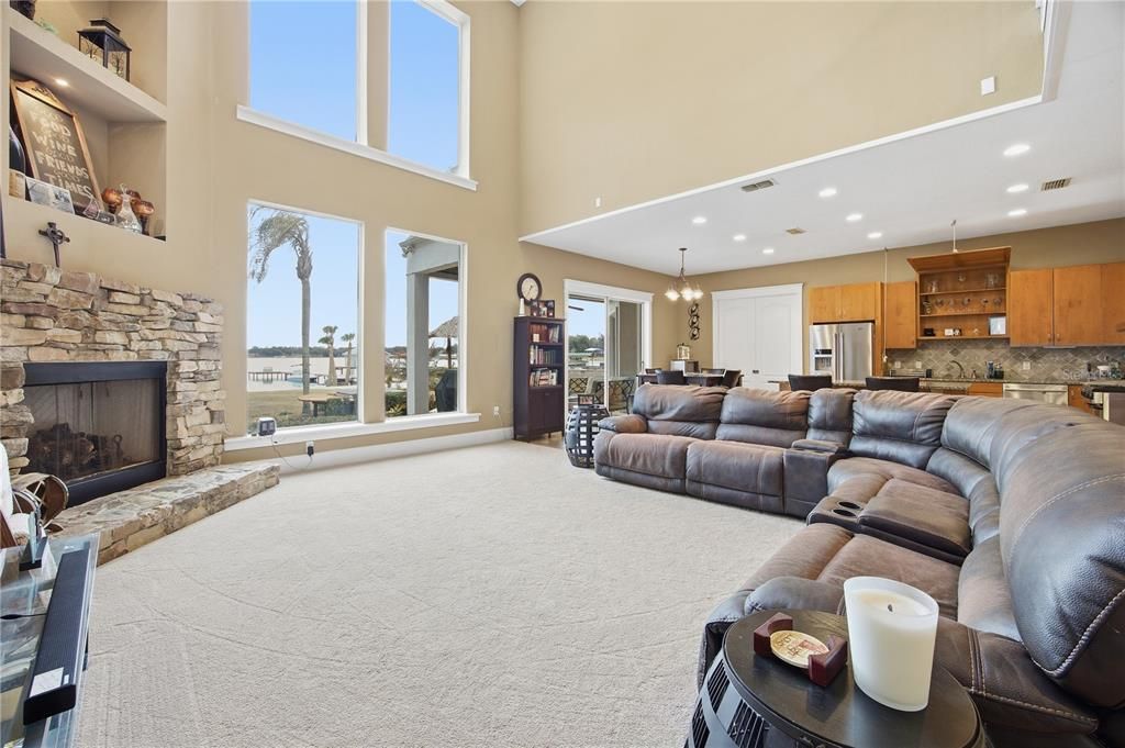 For Sale: $1,300,000 (3 beds, 3 baths, 3236 Square Feet)