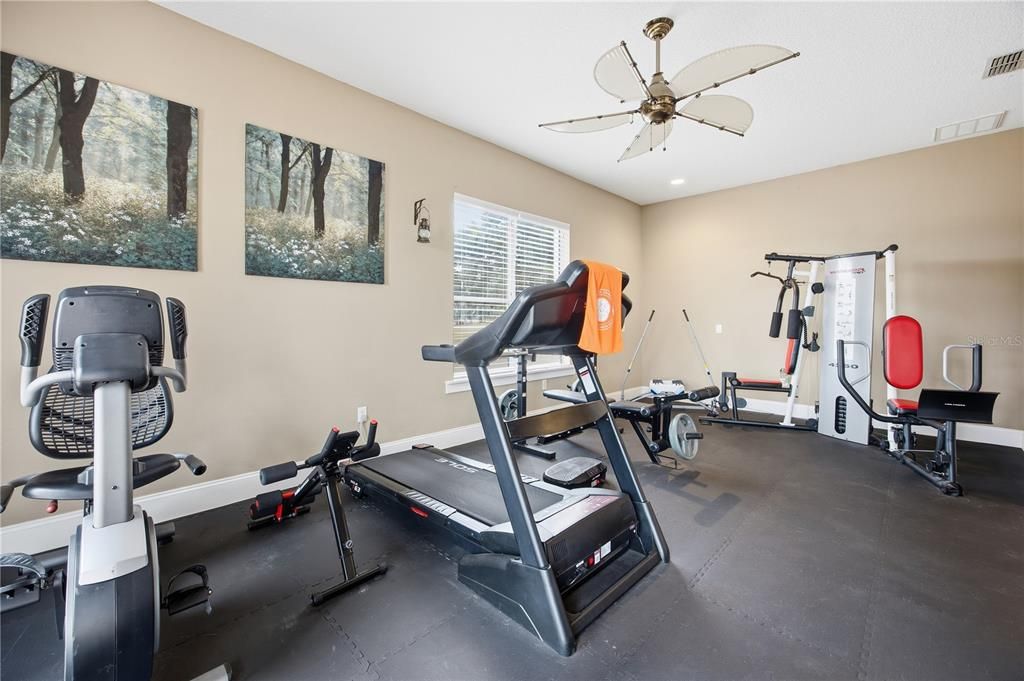 For Sale: $1,300,000 (3 beds, 3 baths, 3236 Square Feet)