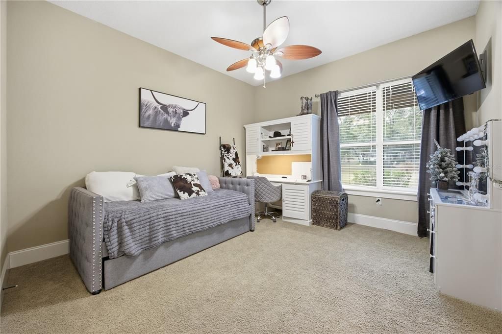 For Sale: $1,300,000 (3 beds, 3 baths, 3236 Square Feet)
