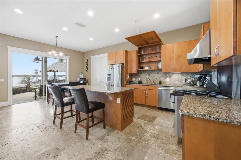 For Sale: $1,300,000 (3 beds, 3 baths, 3236 Square Feet)